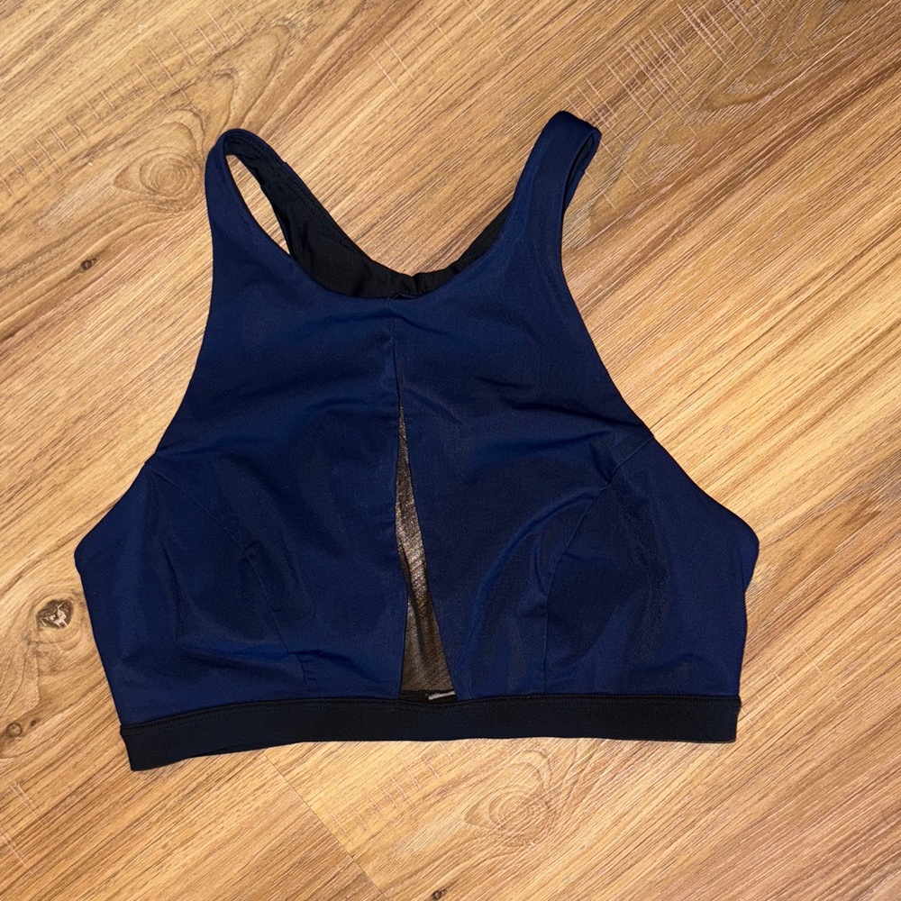 Lululemon swimsuit top